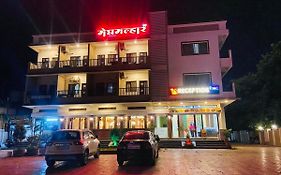 Hotel Meghmalhar Lodging